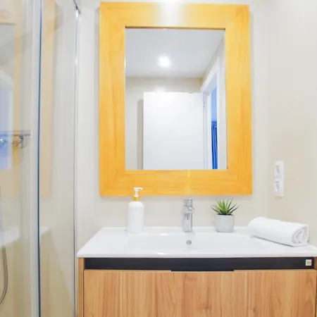 アパート Budget 24 カロンジェ